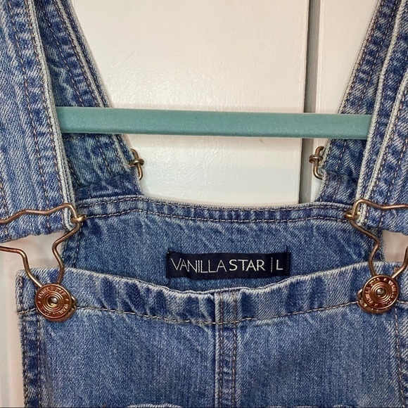 Denim Blue Women's Overall Shorts - Picture 7 of 9